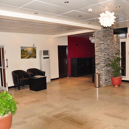 Grand Bank Link Hotel Otta Dış mekan fotoğraf