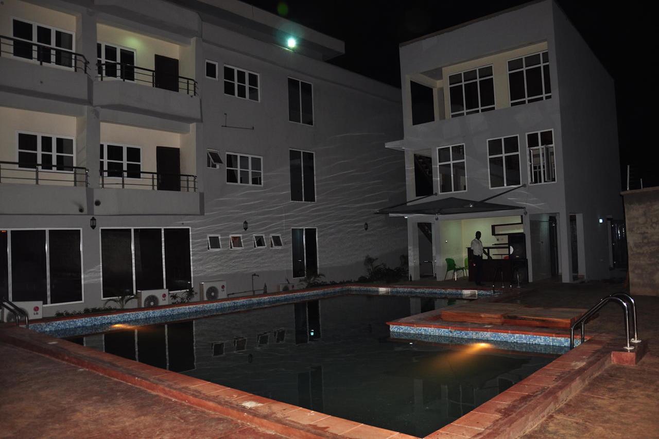 Grand Bank Link Hotel Otta Dış mekan fotoğraf