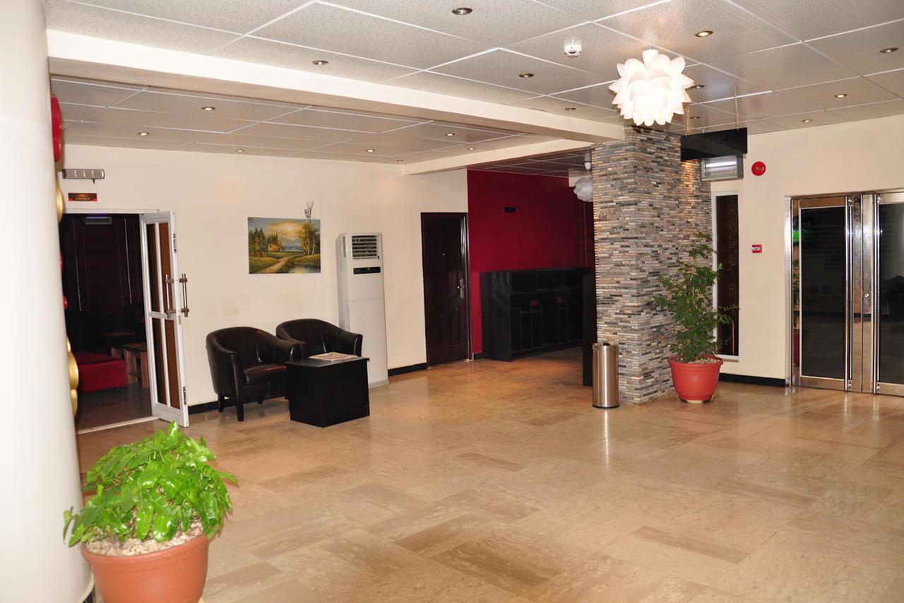 Grand Bank Link Hotel Otta Dış mekan fotoğraf