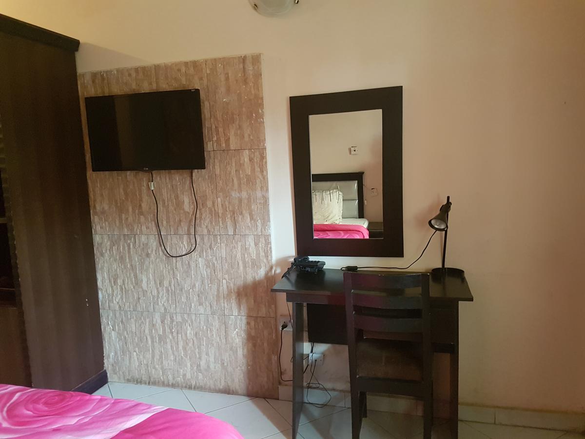 Grand Bank Link Hotel Otta Dış mekan fotoğraf