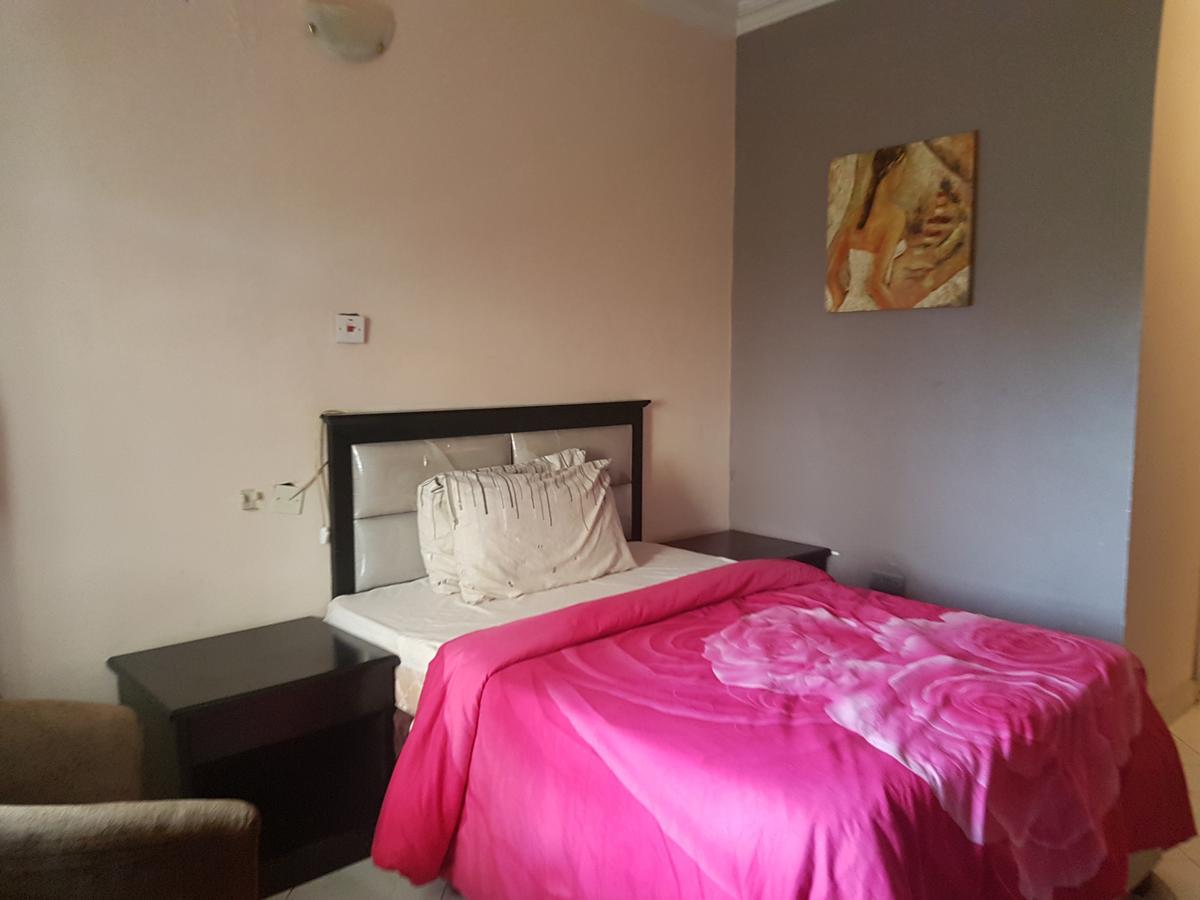 Grand Bank Link Hotel Otta Dış mekan fotoğraf