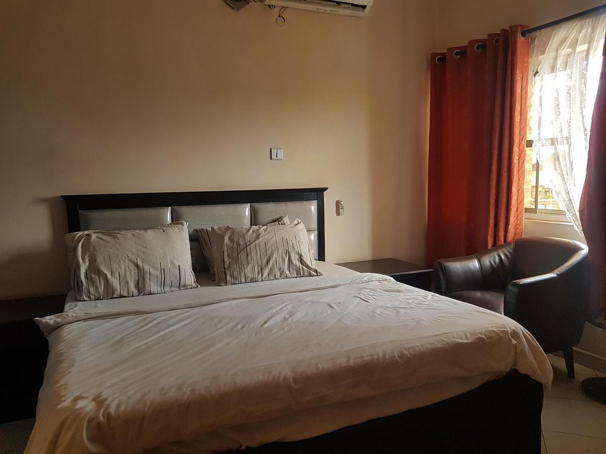 Grand Bank Link Hotel Otta Dış mekan fotoğraf