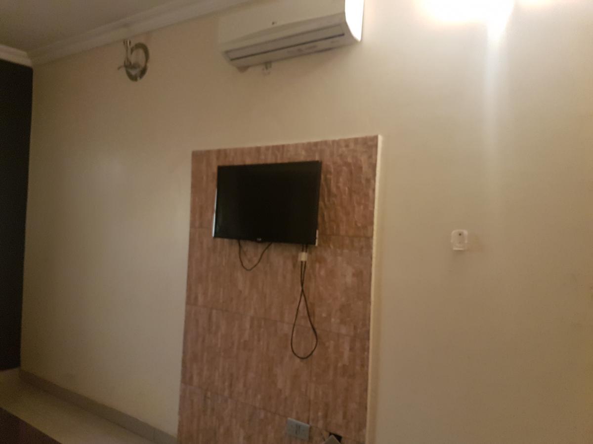 Grand Bank Link Hotel Otta Dış mekan fotoğraf
